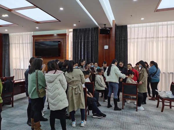 李氏砭法（虎符铜砭刮痧）临床应用培训班成功举行(图8)