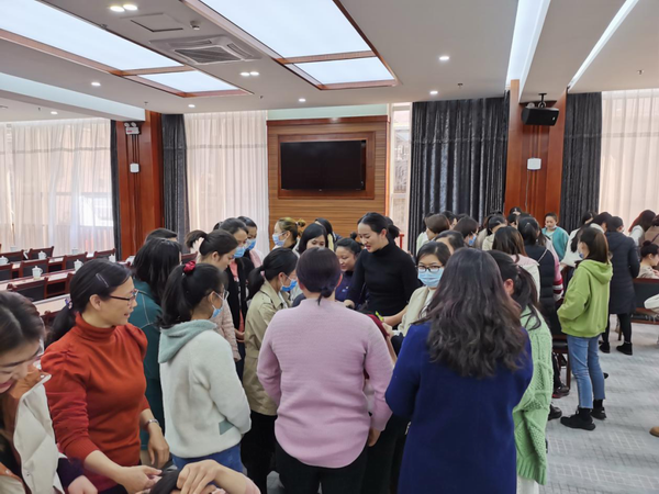 李氏砭法（虎符铜砭刮痧）临床应用培训班成功举行(图9)