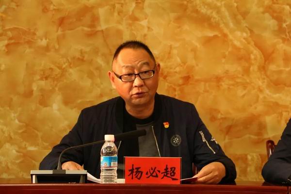 云南省肾病、风湿免疫病知名专家余月明博士专家团队工作站落户保山市中医医院(图3) 云南省肾病、风湿免疫病知名专家余月明博士专家团队工作站落户保山市中医医院(图3)